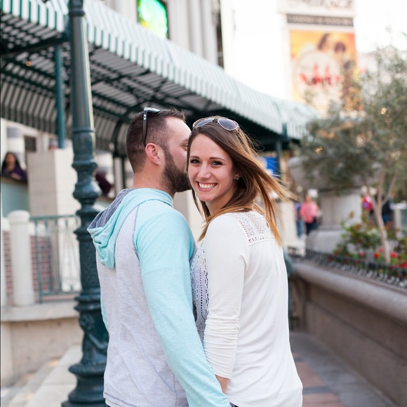 Meet your Posher, Kendra - Picture 5 of 7